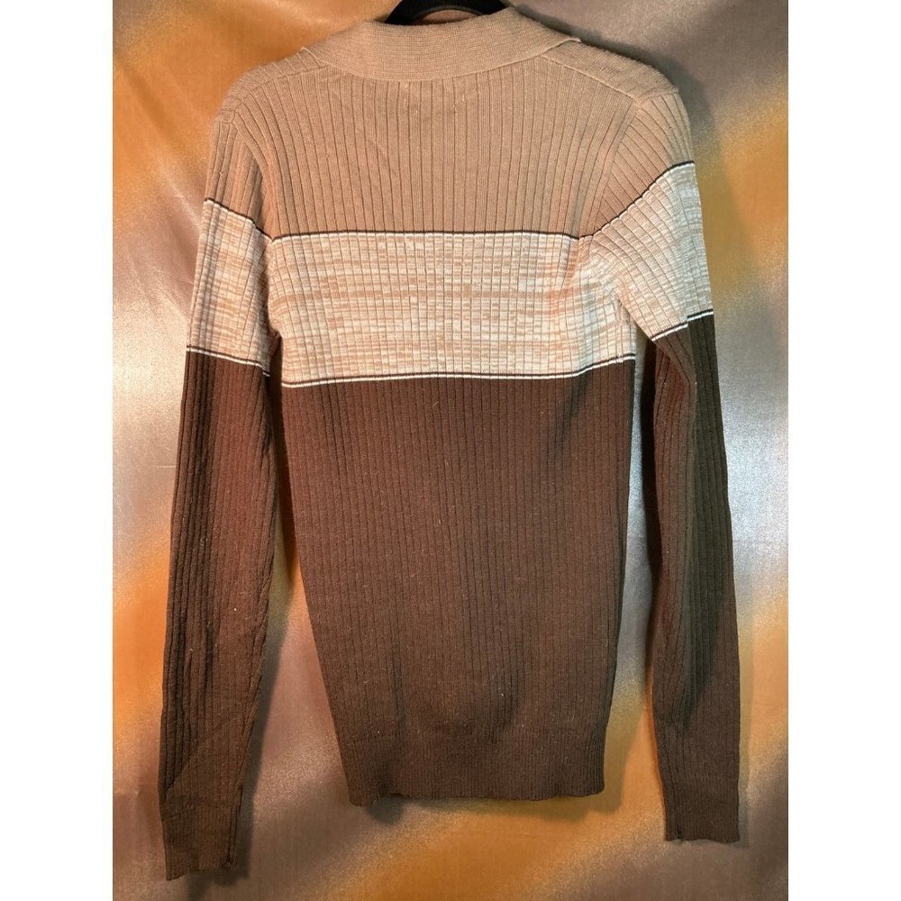 𝅺1970’S vintage sweater with collar.‎ 32” chest Unstretched - Picture 3 of 5